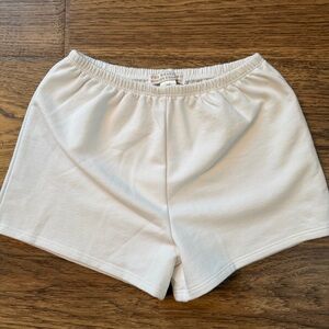 NWOT The Beaufort Bonnet Co. Girls White Shorts Size 7